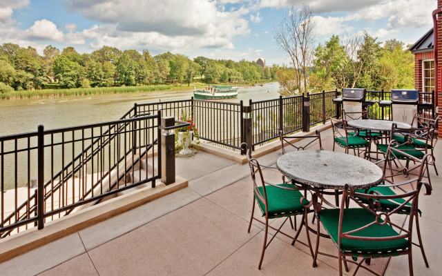 Staybridge Suites Rochester University by IHG