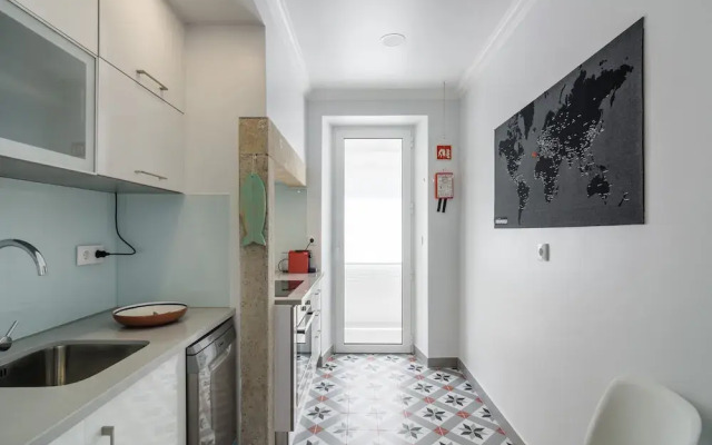 Penha1 · Lisbon's Charming and Bright Apartment