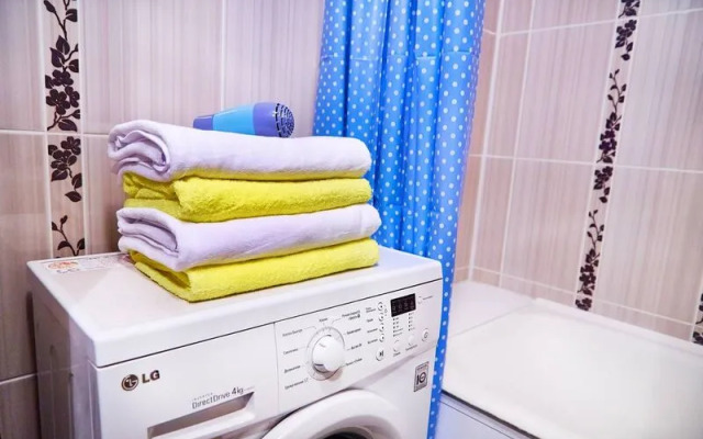 Pyat Zvezd  na pr-te Lenina, d. 104-1