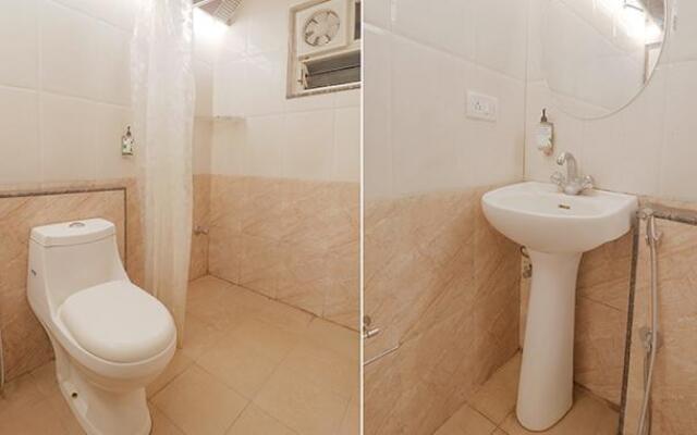 Fabhotel Ira International