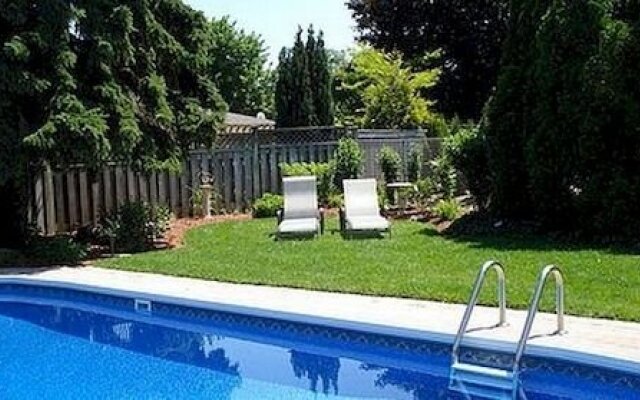 Village Green Bed and Breakfast