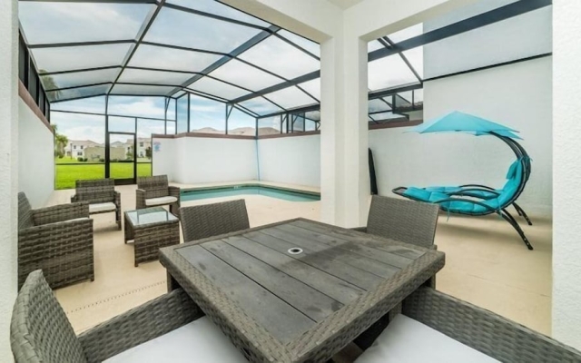 4BR 3BA Townhome in Champions Gate