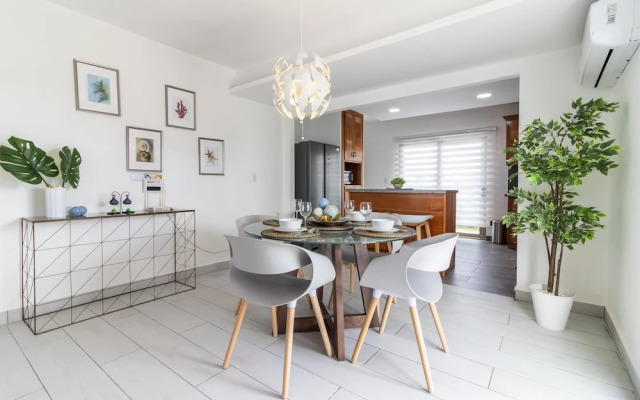 Modern 4-BR Villa in Gated Community
