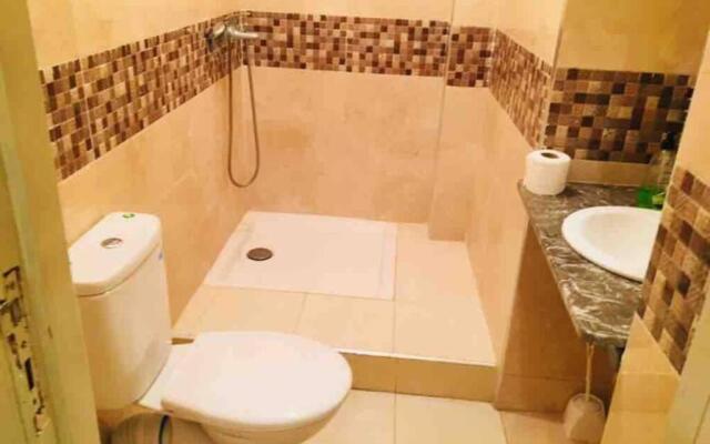 Nice 2 Bedrooms Apartment near the beach