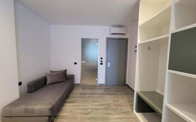 ADMIRO Hotel