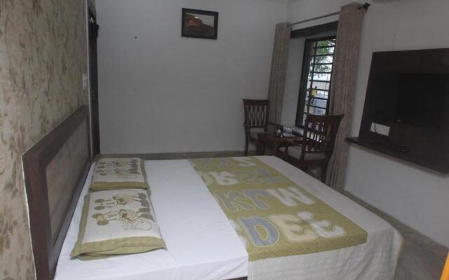 Alakhnanda Guest House