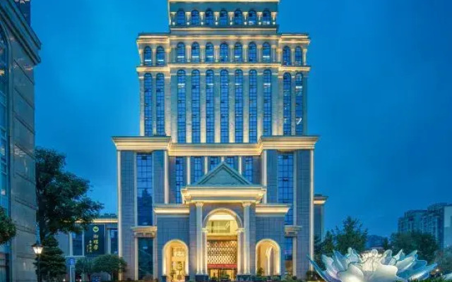 Yibin Nanxi Juyang Hotel
