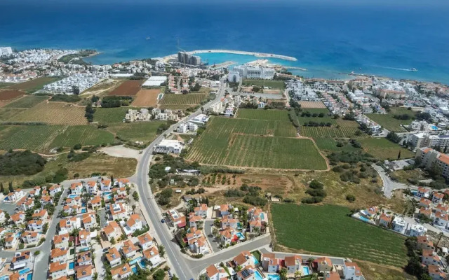 Pernera Blue Villa in Protaras