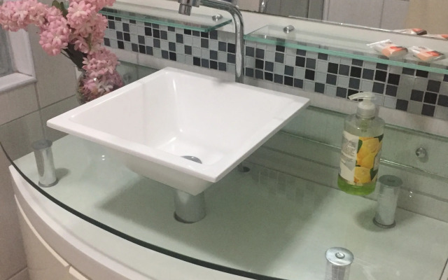 Vilage Bed & Breakfast