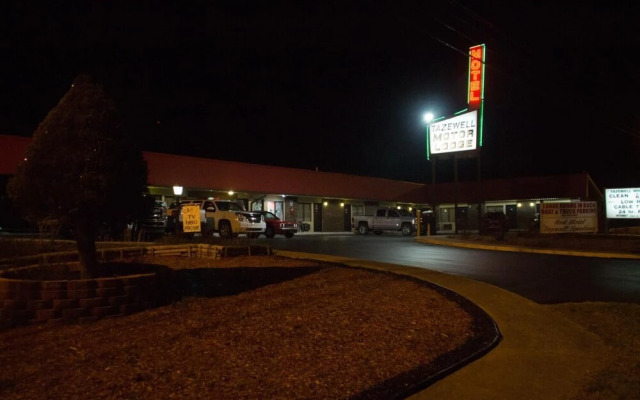 Tazewell Motor Lodge