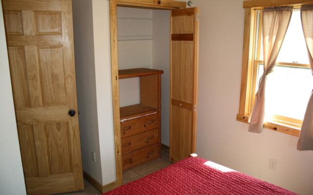 The Historic Wapiti Lodge