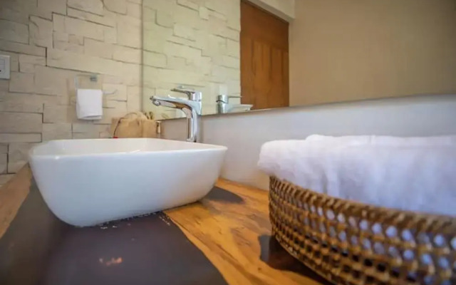 Alluring Condo Naj Kiin Tulum
