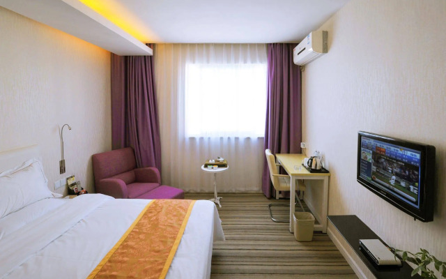 青年阳光连锁酒店(厦门枋湖店)