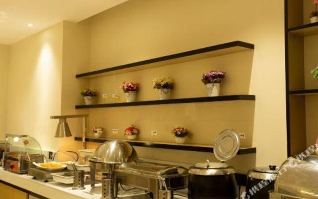 City Comfort Inn Huanggang Luotian Yishui Waitan
