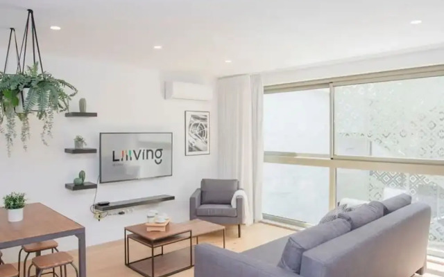 NAX Apartment D by Liiiving