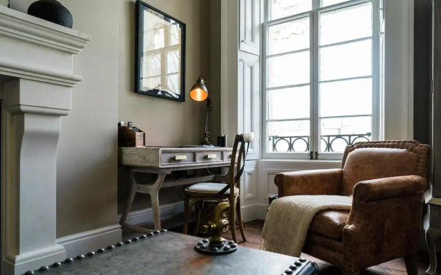 Regency House