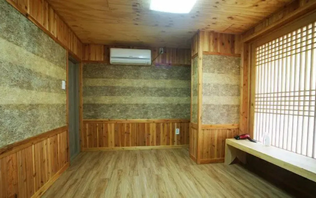 Chan's House Pension