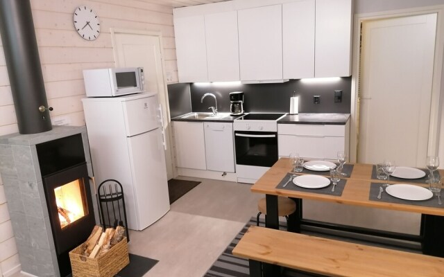 Rukantrio Apartments