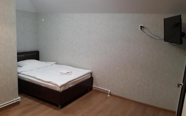 Gostinitsa na Pervomaiskoi