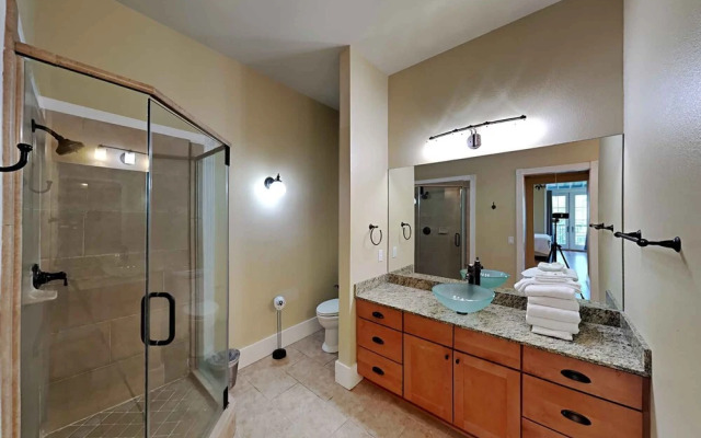 Historic Aragon Executive Apartment