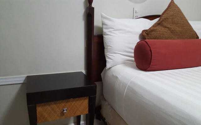 Dreamwave Hotel Puerto Galera