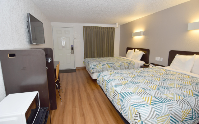 Motel 6 Hamburg, NY