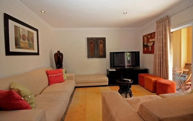 Kwantu Guesthouses
