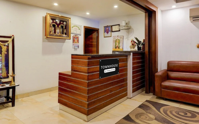 Super Townhouse Arcot Road