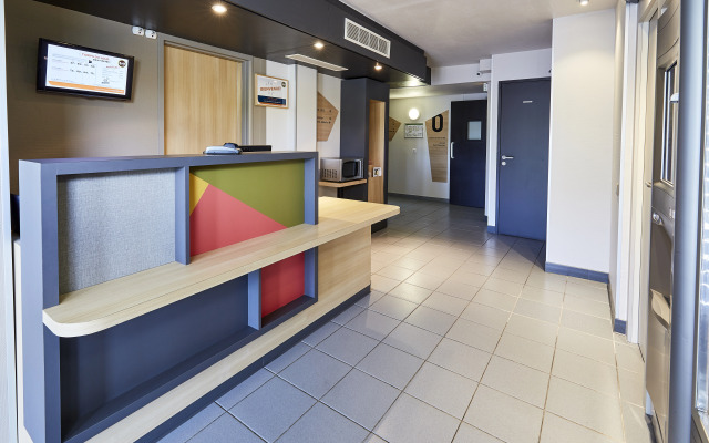 B&B HOTEL Lyon Caluire Cité Internationale