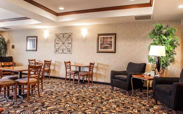 Comfort Inn & Suites Grinnell near I-80