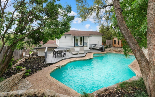 Oakshade Oasis, Austin