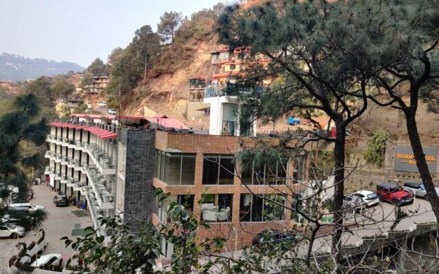 Wood Creek Resort & Spa Kasauli