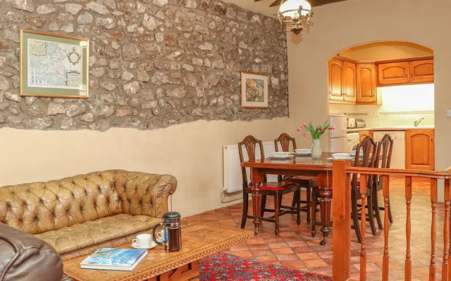 Stoney Cottage