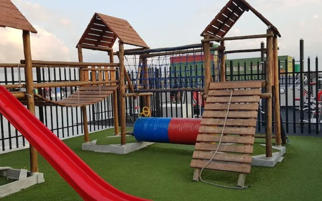 Brownstone Backpackers