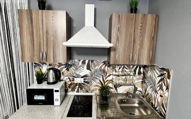 Sunny Days (Санни Дейз) на улице Михайлова