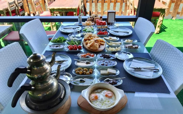 My Dream Otel Cafe Restaurant