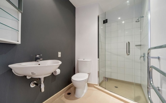 QV Auckland Resort in the city - 564 – Bathroom – Auckland
