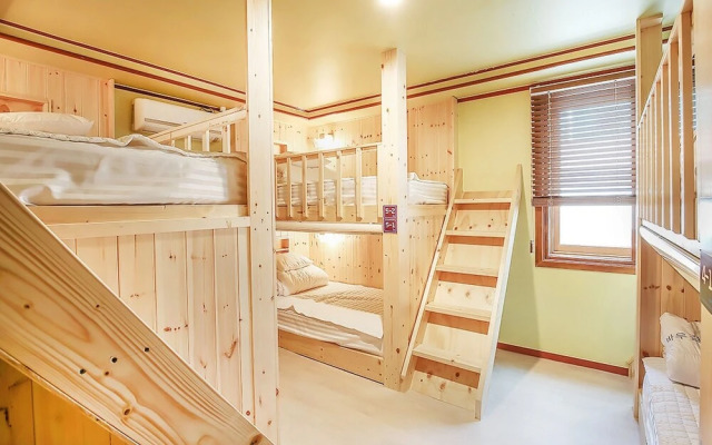 Gangneung Bow The Way Guest House