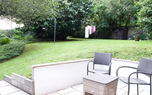 Beautiful 1 Bedroom Apartment On Broughton Street