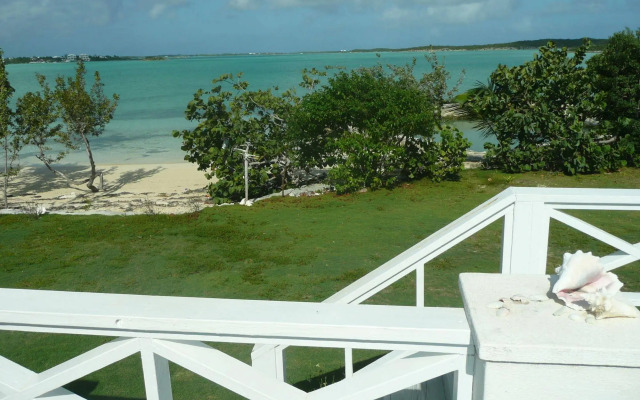 Cottage Cut Villas