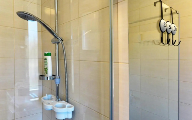 Beach apartment VAMI with sea view