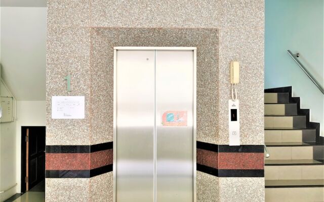 Hua Hin iRooms by OYO Rooms