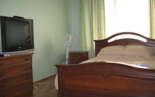 Apartments on Kuznechnaya 79