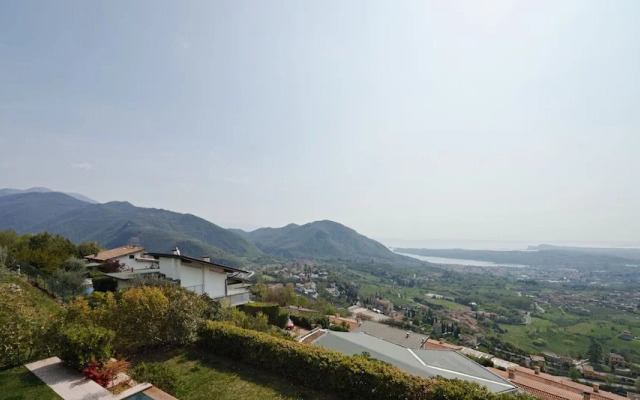 Villa Livia Luxury in Villanuova sul Clisi