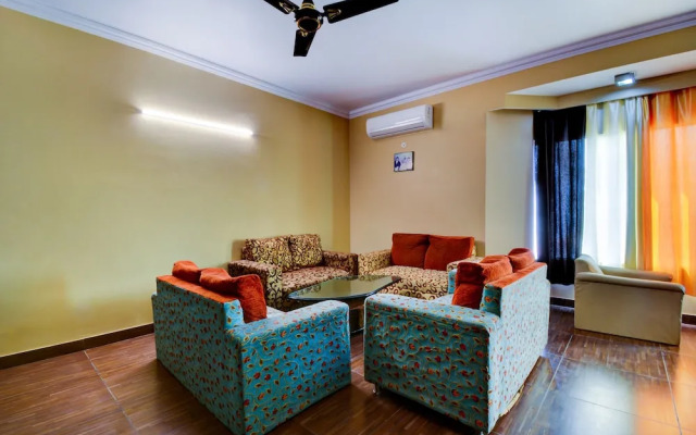 OYO 18814 Hotel Maya International