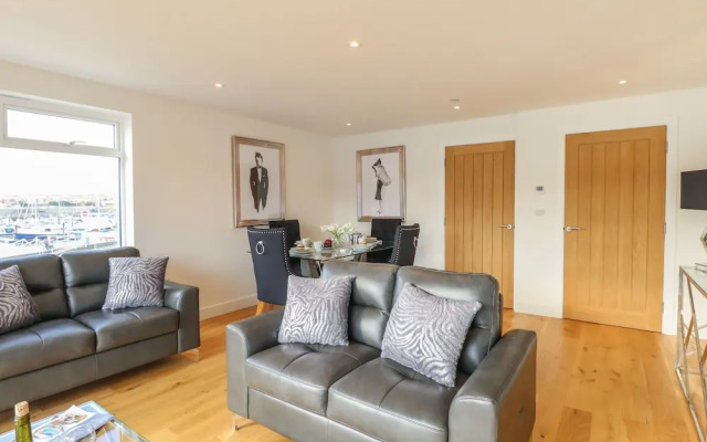 Harbourside Haven Apartment 1