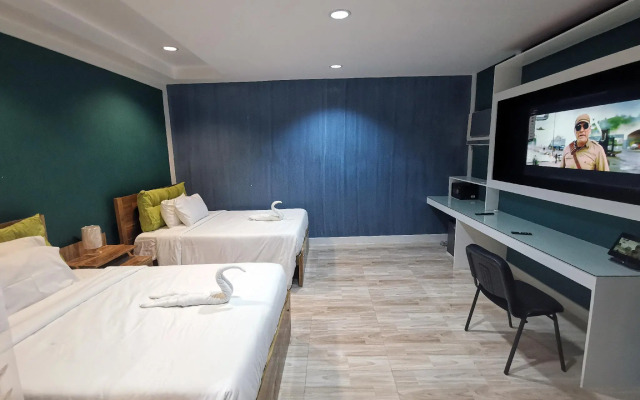 Pescadores Seaview Suites Moalboal