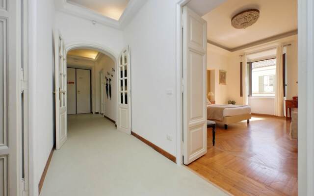 Treasurerome Spanish Steps Family 4BR