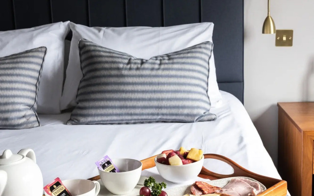 Stirrups Hotel