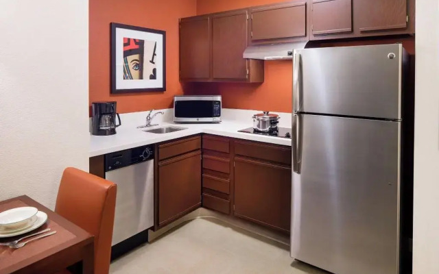 Residence Inn Las Vegas Hughes Center